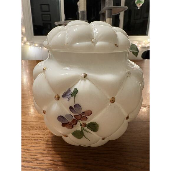 Consolidated Glass Con Cora Milk White Quilted Tufted Biscuit Cookie Jar Violets - Picture 2 of 7